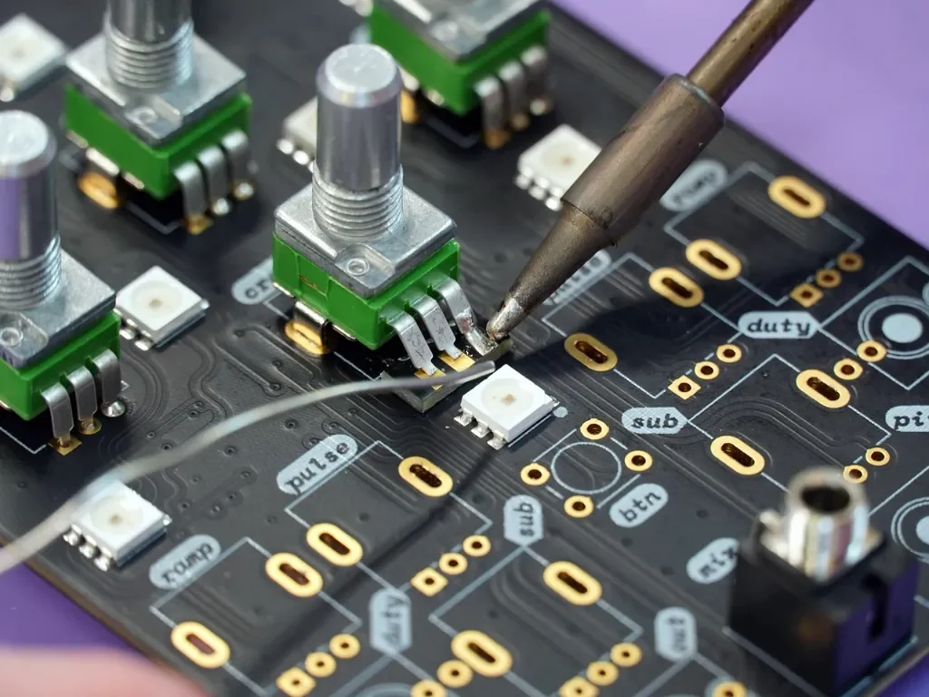 Jakie są najnowsze trendy w elektronice i robotyce